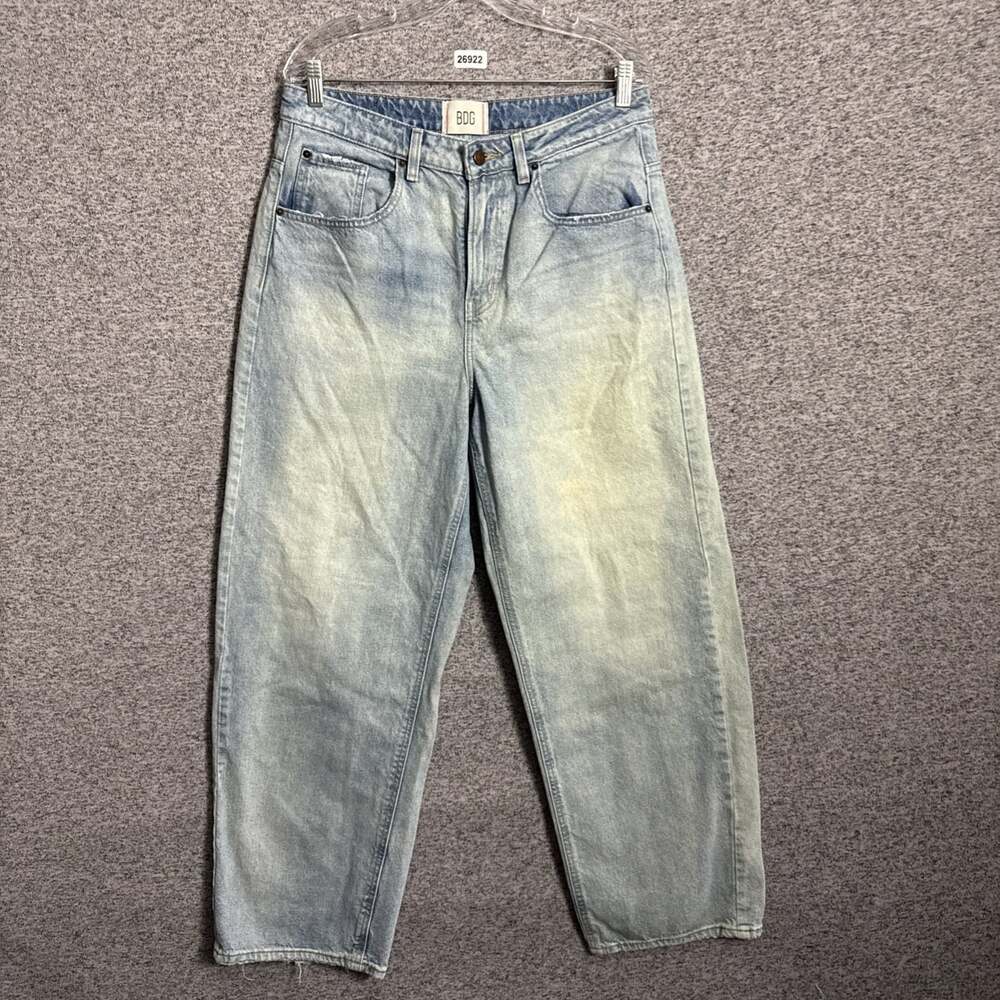 BDG Women's 31 Blue Denim Light Wash No Stretch Tapered Baggy Jeans